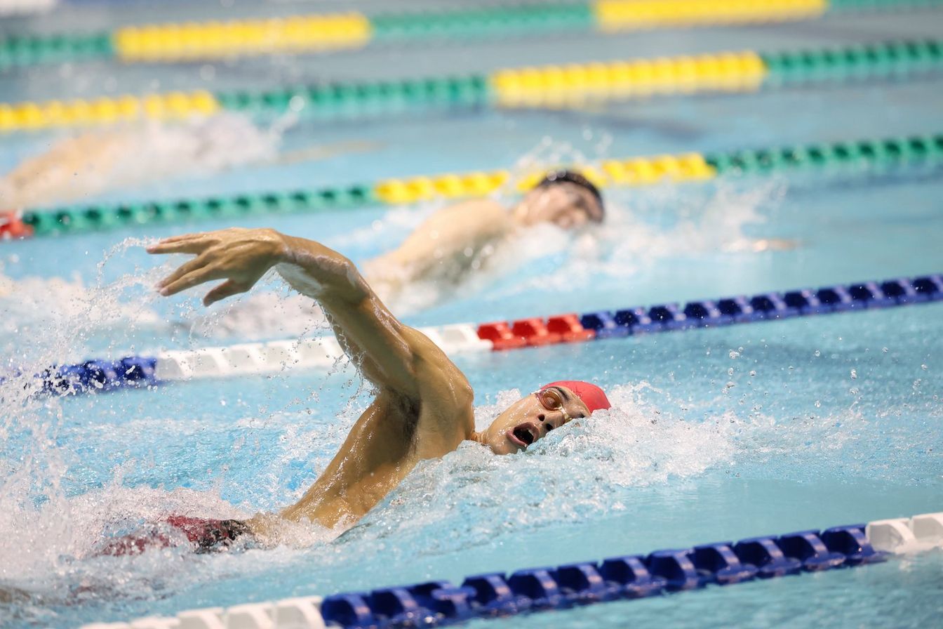 CANON RF 100-300mm f/2.8 L IS USM CANON RF 100-300mm f/2.8 L IS USM