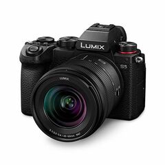 PANASONIC Lumix DC-S5 + 20-60mm f/3.5-5.6