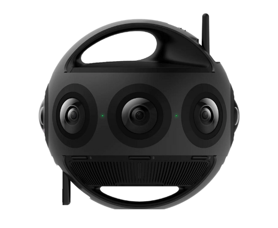 INSTA360 Titan