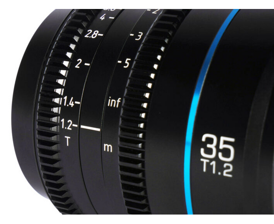 SIRUI Nightwalker 35mm T1.2 S35 Micro 4/3