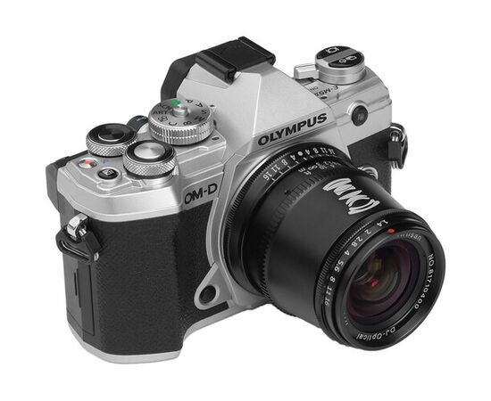 TTARTISAN 17mm f/1.4