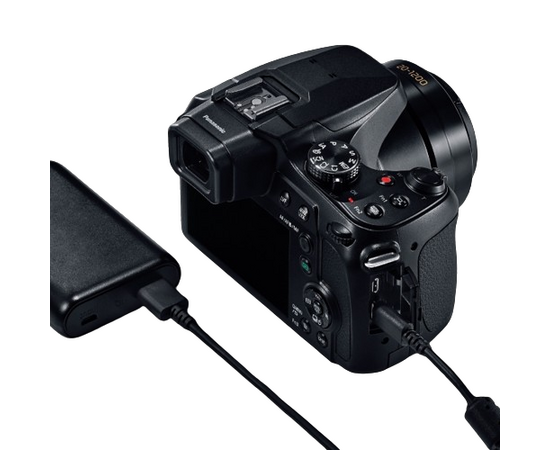PANASONIC LUMIX DC-FZ82D
PANASONIC LUMIX DC-FZ82D