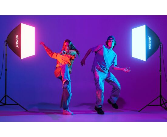NEEWER Kit Duplo Iluminação LED RGB 24W + Softboxes 50x70cm + Tripés - NK800