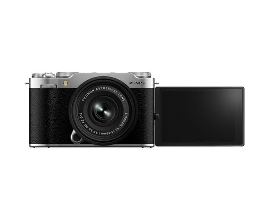 FUJIFILM X-M5 + XC 15-45mm f/3.5-5.6 OIS PZ - Prata