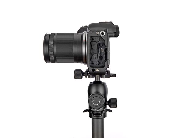 3 LEGGED THING L-Bracket Riley QD para Canon R7 - Preto