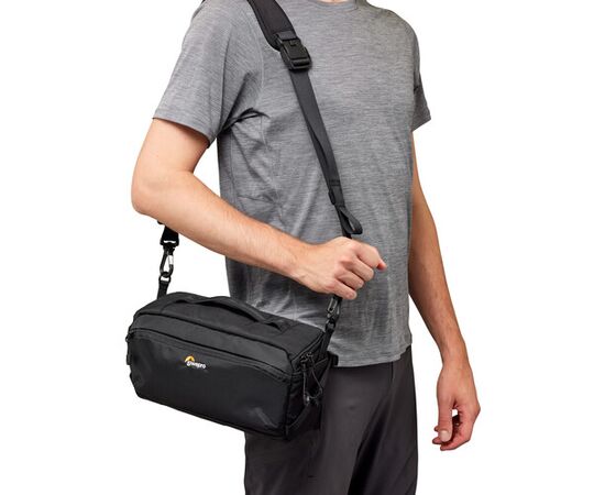 LOWEPRO Saco ProActic Lite SLX 120 AW III - Preto 5L