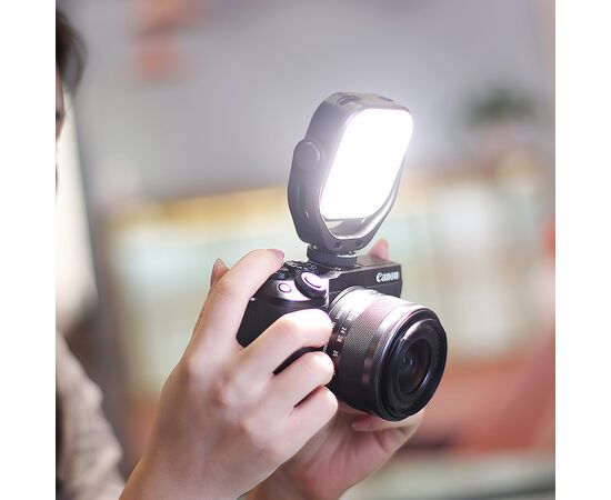 ULANZI VL66 Iluminador LED Rotativo - Bicolor
