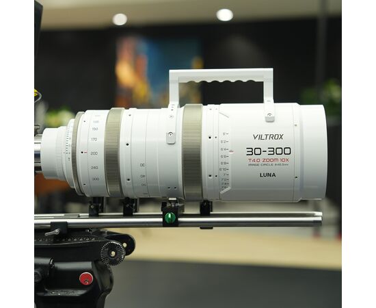 VILTROX Luna 30-300mm T4.0 10x Cine