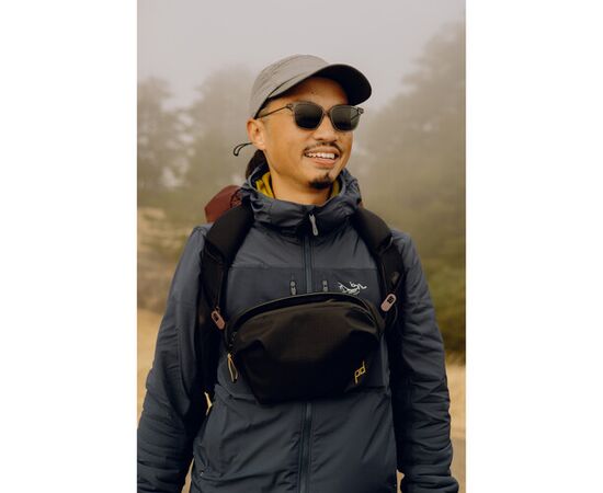 PEAK DESIGN Outdoor Sling 2L - Preto