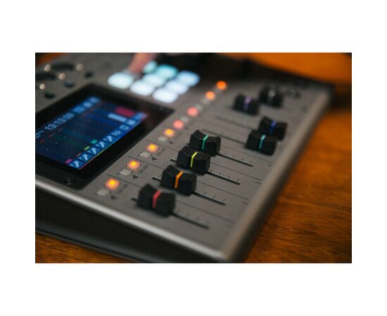 ZOOM PodTrack P8