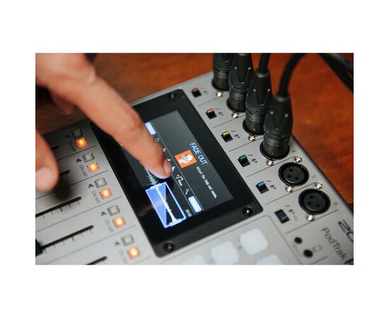 ZOOM PodTrack P8