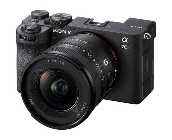 SONY FE 16mm f/1.8 G