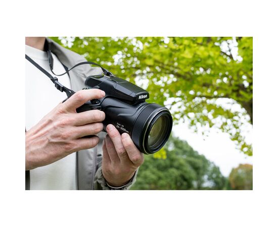 NIKON Coolpix P1100