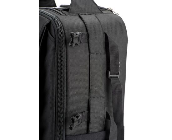 THINK TANK Airport Advantage