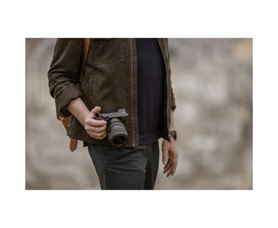 SONY α7CR - Corpo (Preto)