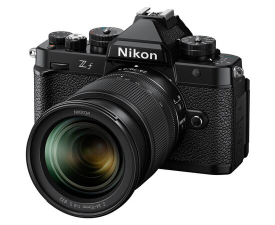 NIKON Z fc + 24-70 f/4 S