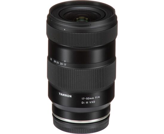 TAMRON 17-50mm f/4 Di III VXD SONY E