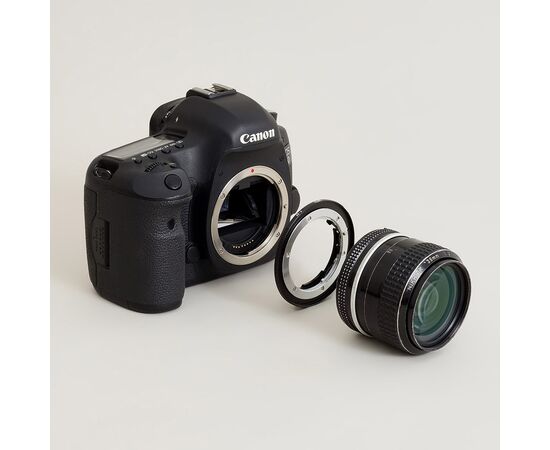 URTH Adaptador Lente Nikon F para Corpo Canon EF