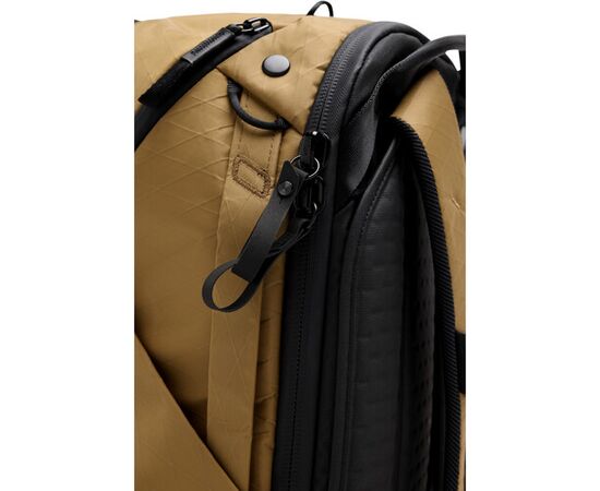 PEAK DESIGN Mochila TRAVEL BACKPACK 45L Coyote