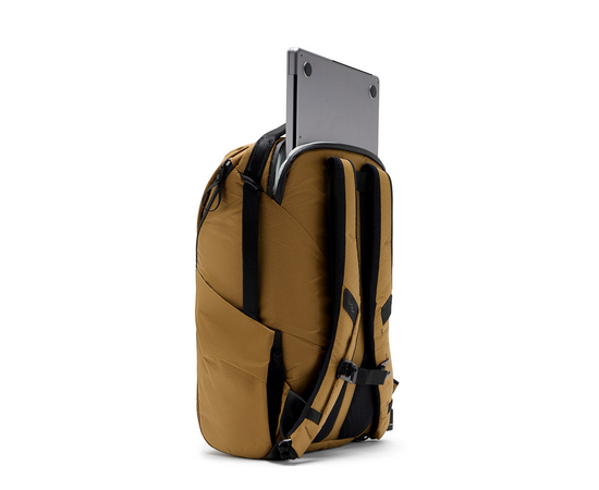PEAK Design Mochila EVERDAY BACKPACK 20L v2 -Coyote
