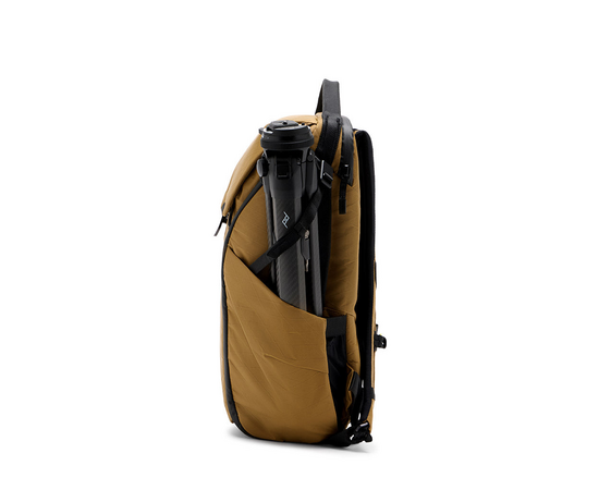 PEAK Design Mochila EVERDAY BACKPACK 20L v2 -Coyote