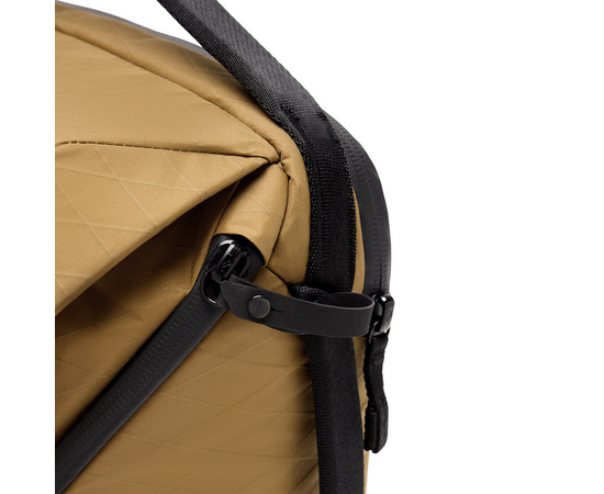 PEAK Design Mochila EVERDAY BACKPACK 20L v2 -Coyote