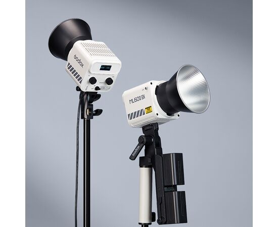 GODOX Iluminador LED ML60II Kit com Punho - Bi-color