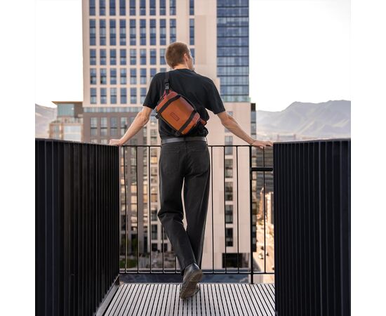 WANDRD Rogue Sling V2 6L - Sedona Orange
