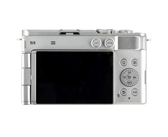 PANASONIC LUMIX S9 - Corpo (Smokey White) + S 18-40 mm f/4.5-6.3