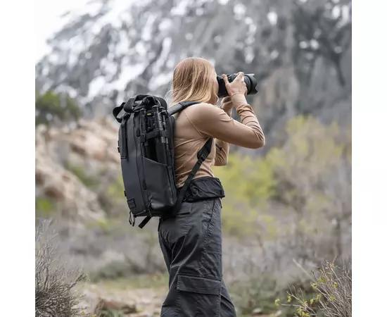 WANDRD Mochila THE PRVKE Photo Bundle V4 21L - Preto