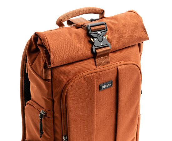 THINK TANK Mochila Focus Point 30L - Laranja