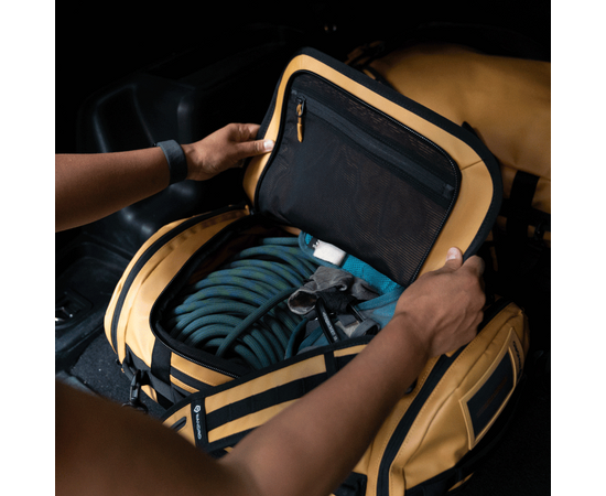 WANDRD Mala de Viagem CARRYALL 30L - Amarelo Dalol
