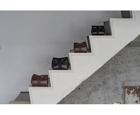 ARTISAN&ARTIST Bolsa Dobrável de Couro ACAM-77 - Preto