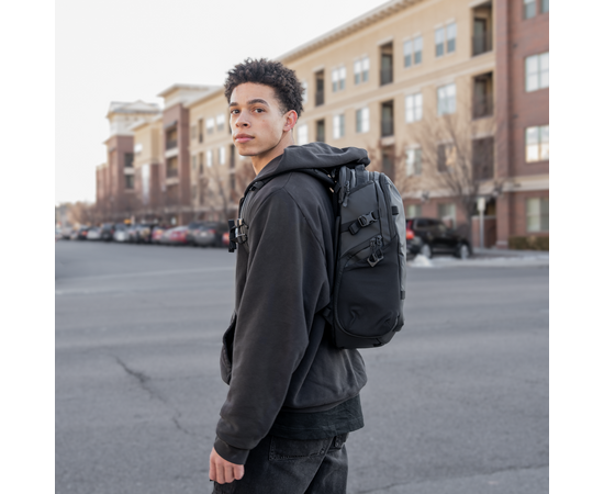 WANDRD STRATUS Photo 18L - Preto