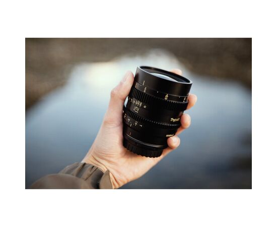 THYPOCH Simera-C 21mm T1.5 Leica M