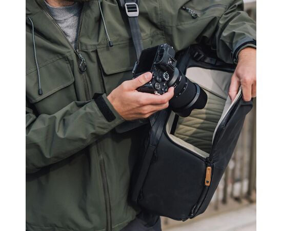 PGYTECH Mochila OneGo 2 20L - Bege