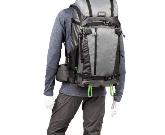 THINK TANK BackLight® Elite 45L