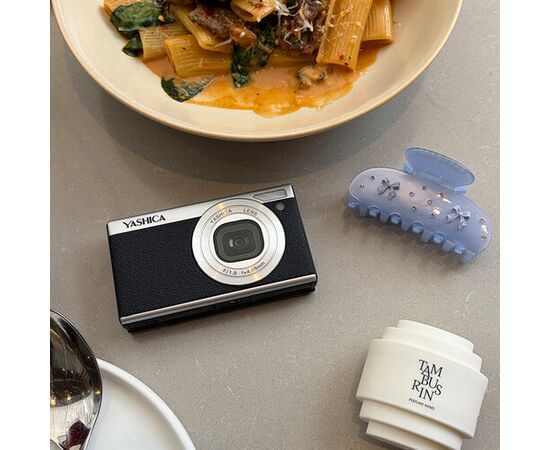 YASHICA Câmera Compacta Digital Tank - Preto