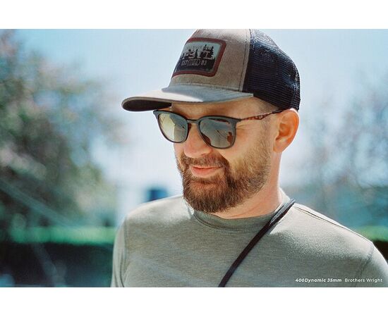CINESTILL Rolo Cor 135 CineStill 400D - 36exp