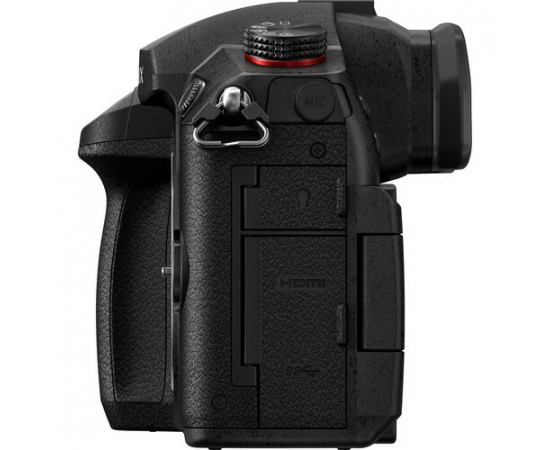 PANASONIC LUMIX DC-GH5 II - Corpo